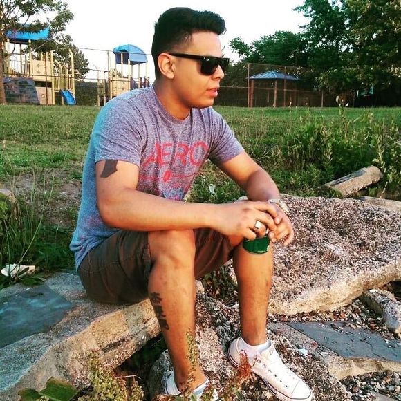 Poshmark profile picture for @jeferson